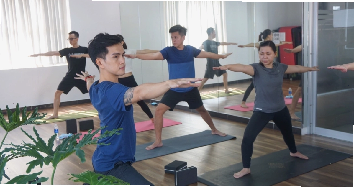 Tập luyện tại Nguyên Yoga với không gian xanh mát