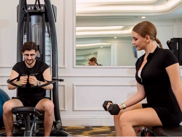 Tập luyện trong không gian tràn ngập ánh sáng tại Phú Gyming