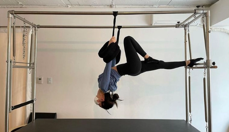 Tập Pilates là gì? Lợi ích và cách giảm mỡ bụng hiệu quả tại nhà