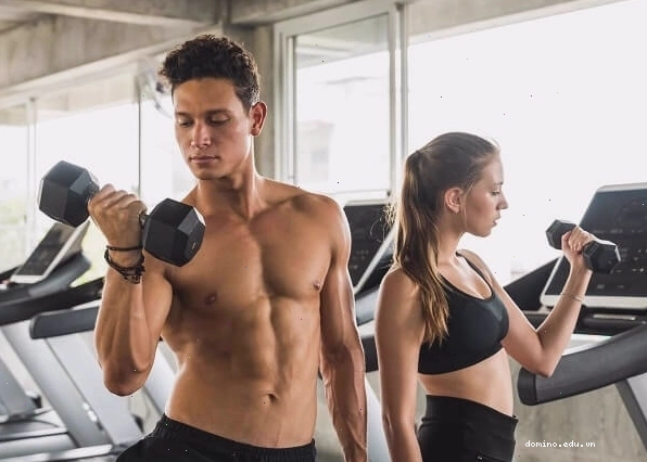Tập tạ tay giúp phụ nữ giảm cân hiệu quả