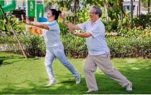 Tập thể dục cho sức khỏe phù hợp với nhiều đối tượng người bệnh khác nhau