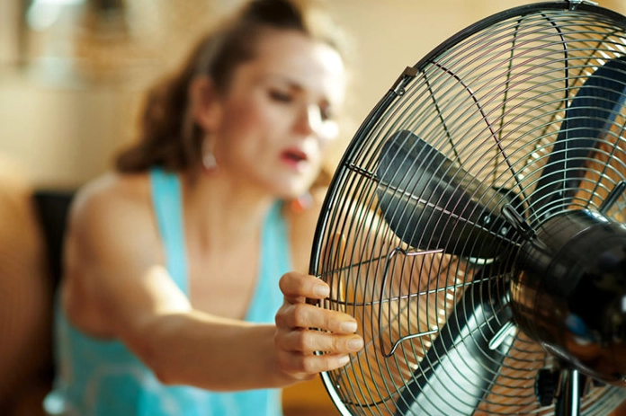 Tập thể dục có nên bật quạt không và những lưu ý quan trọng
