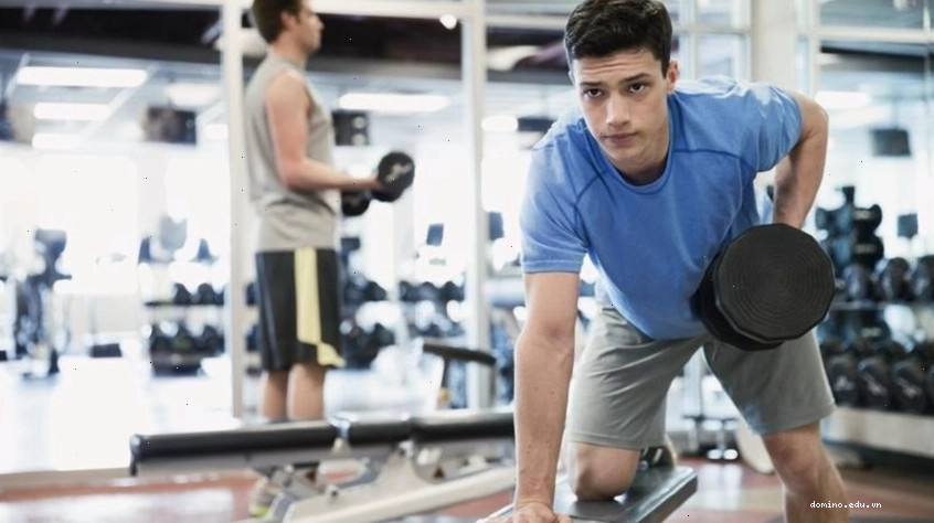Tập xô với máy kéo cáp dành cho người mới tập gym