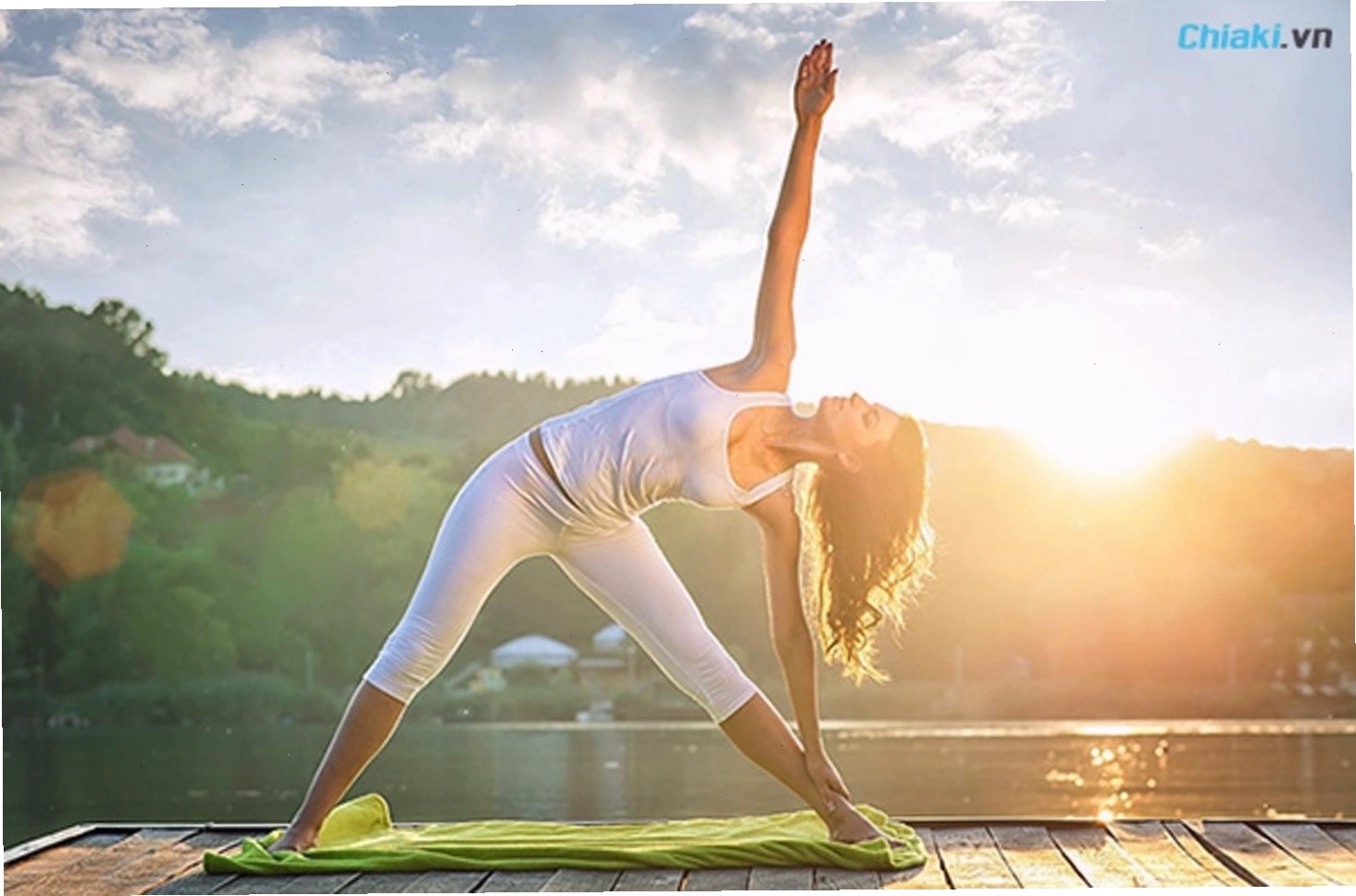Tập Yoga giảm cân vào buổi sáng sớm hoặc chiều tối để đạt hiệu quả tốt nhất