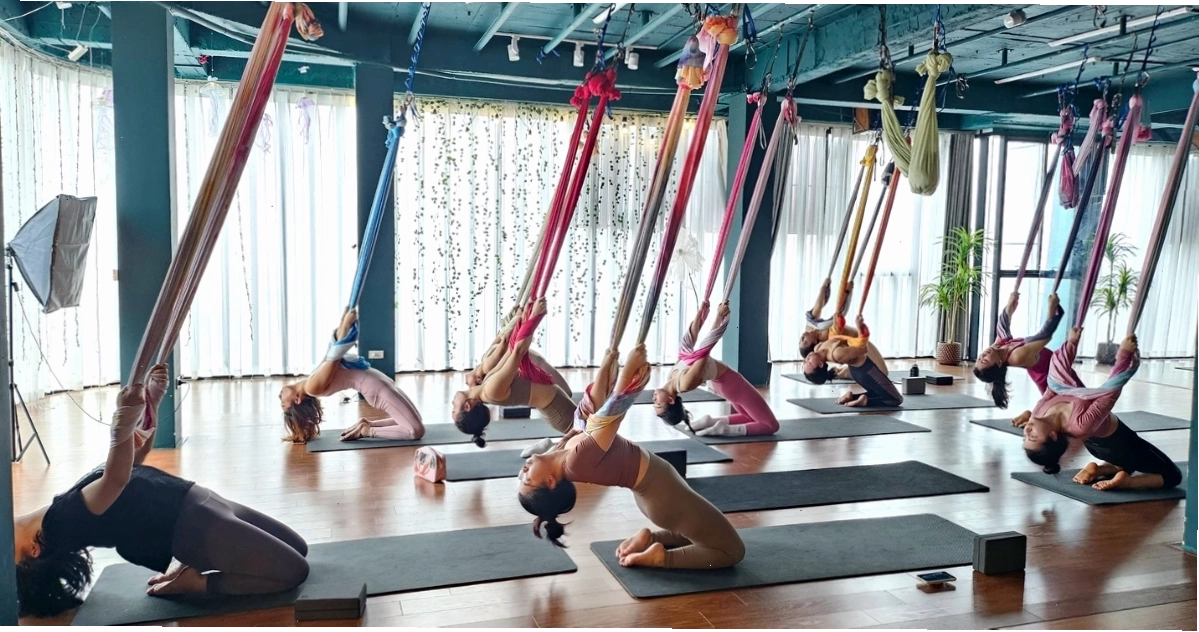 Tham khảo tập Yoga bay tại Fairy Garden