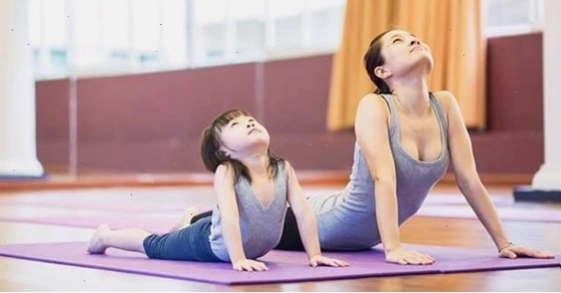Thảm tập fitness chống trượt màu đen của Domyos