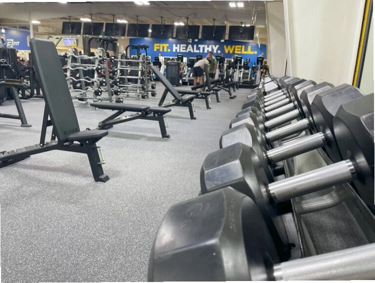 Thiết bị tập luyện sức mạnh tại BBT Gym