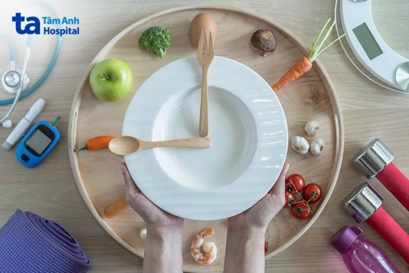 Thực đơn giảm mỡ cần kết hợp với tập luyện thể dục đều đặn để đạt hiệu quả tốt nhất