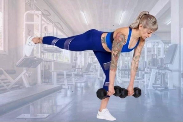 Thực hiện bài tập One-leg Dumbbell Row với tạ đơn