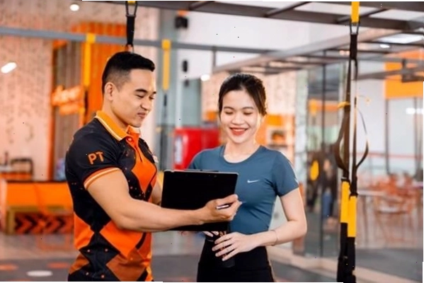 Thuê PT giúp tập luyện bài bản và an toàn hơn