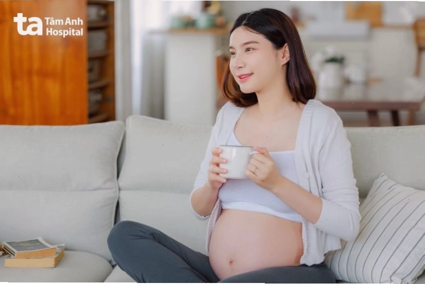 Tình trạng ngực chảy xệ ở phụ nữ