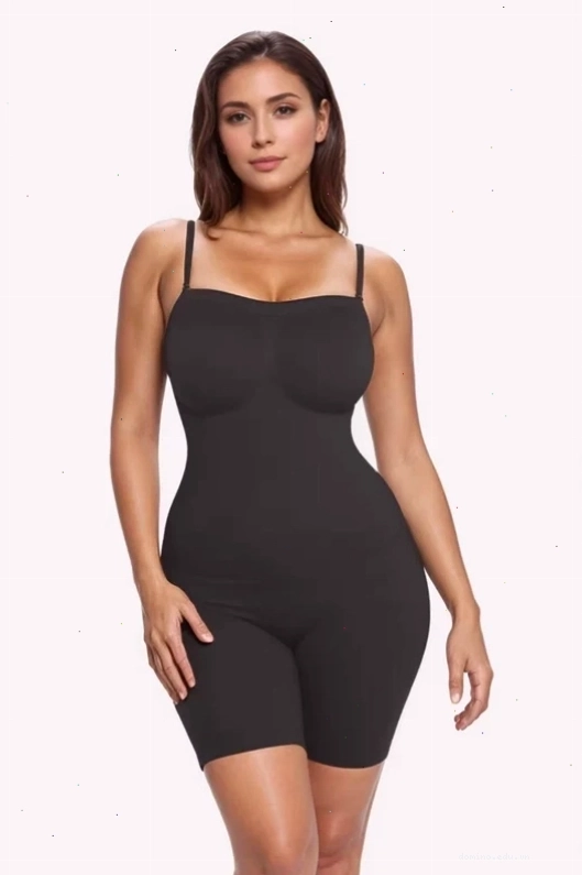 Trang phục phù hợp cho dáng người curvy
