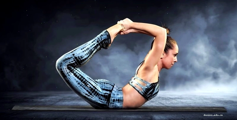 Tư thế Bow Pose (tư thế cánh cung) trong yoga