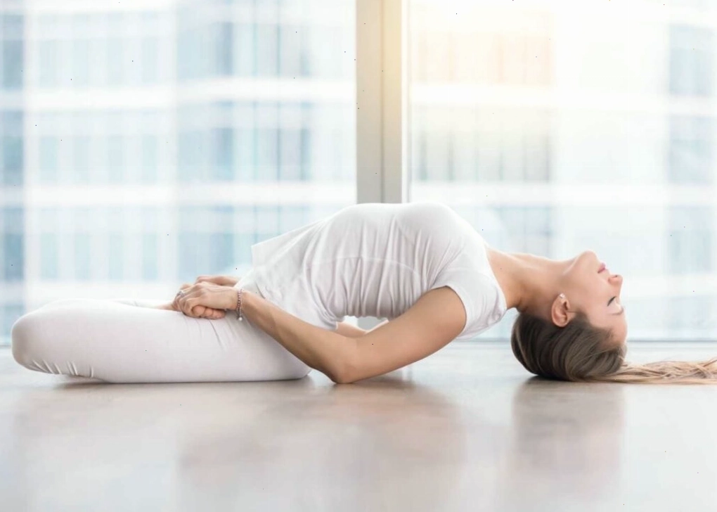 Tư thế Con cá (Matsyasana) trong yoga