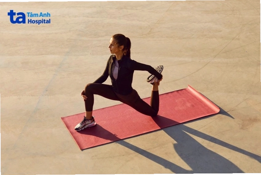 Tư thế con khỉ trong yoga