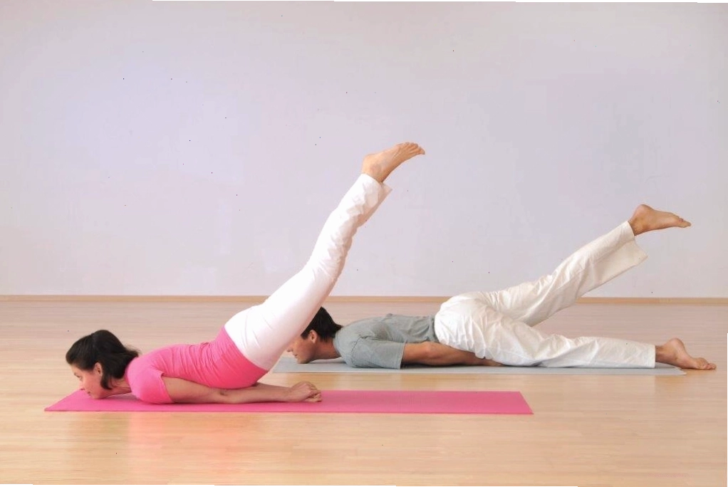 Tư thế hình cánh cung yoga