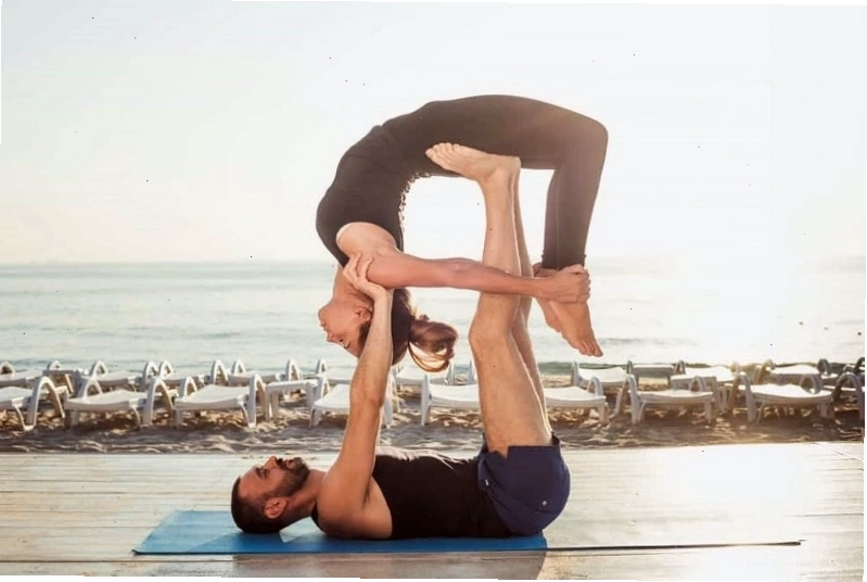Tư thế Ngôi sao đôi - Vui nhộn và tràn đầy năng lượng