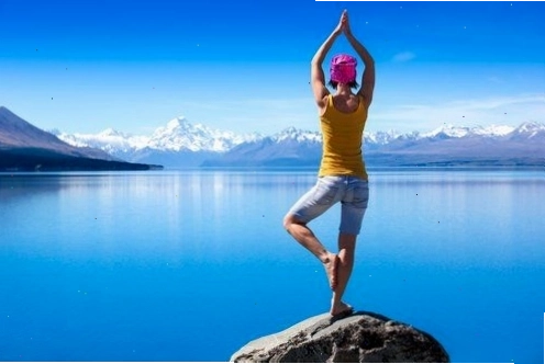 Tư thế ngọn núi (Tadasana) - động tác yoga cơ bản