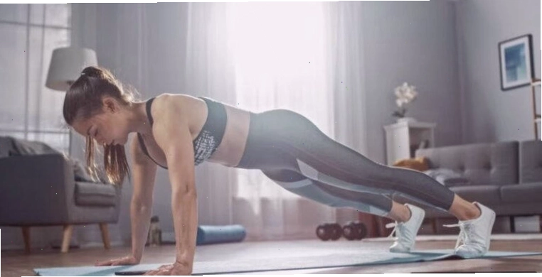 Tư thế Plank chuẩn giúp săn chắc vai và cơ bụng