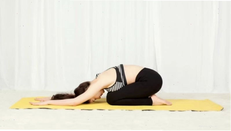 Tư thế tấm ván (plank) tăng cường sức mạnh cơ lõi