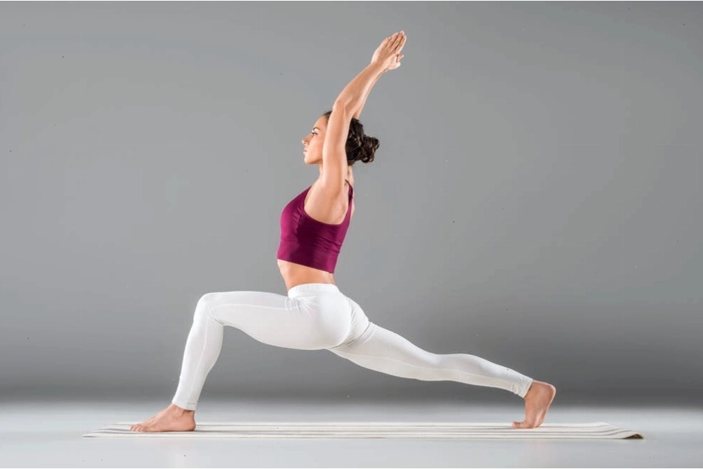 Tư thế xoắn cột sống ngồi (Ardha Matsyendrasana) - tăng linh hoạt cột sống