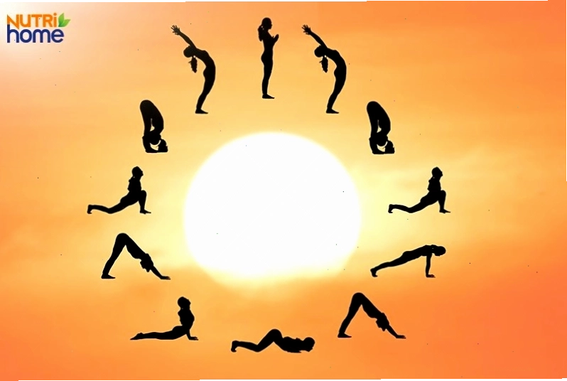 Tư thế yoga chào mặt trời hỗ trợ tăng chiều cao