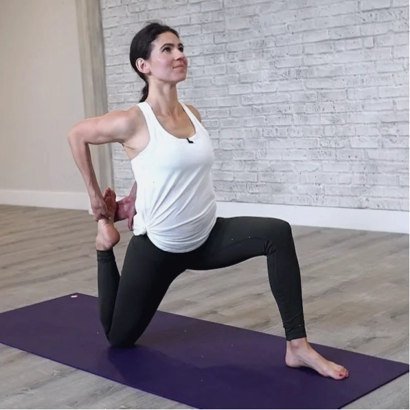 Tư thế yoga cơ bản cho người mới bắt đầu