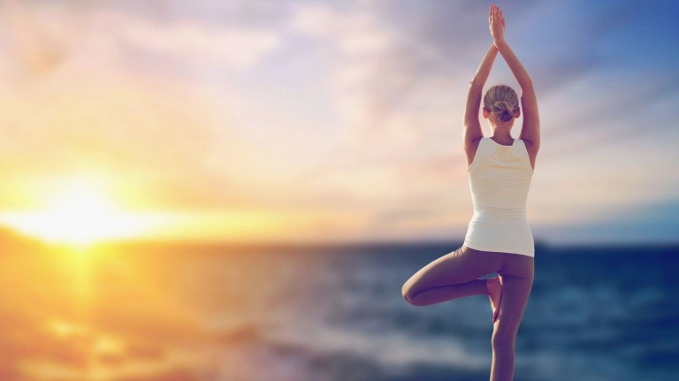 Tư thế Yoga đẹp đơn giản: Hướng dẫn chi tiết cho người mới bắt đầu