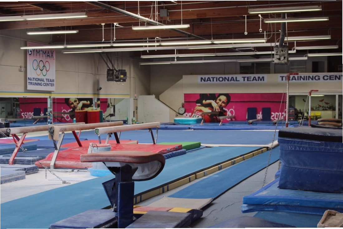 Vận động viên Kyla Ross giành Huy chương Vàng Olympic