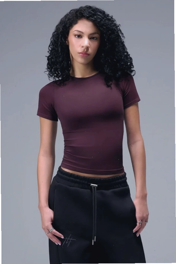 Video giới thiệu các mẫu trang phục tập luyện sale gym clothes