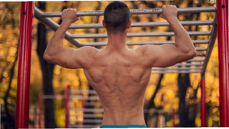 Xà đơn, xà kép là thiết bị hỗ trợ tăng chiều cao truyền thống