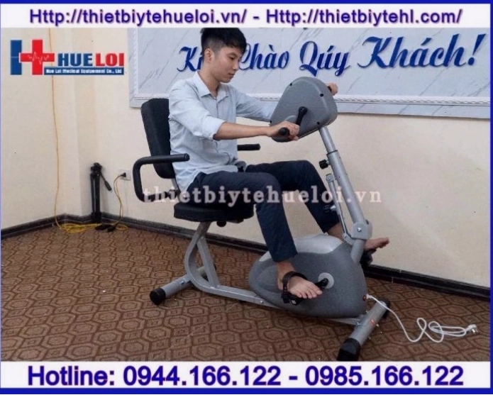 Xe đạp tập phục hồi chức năng cho người tai biến