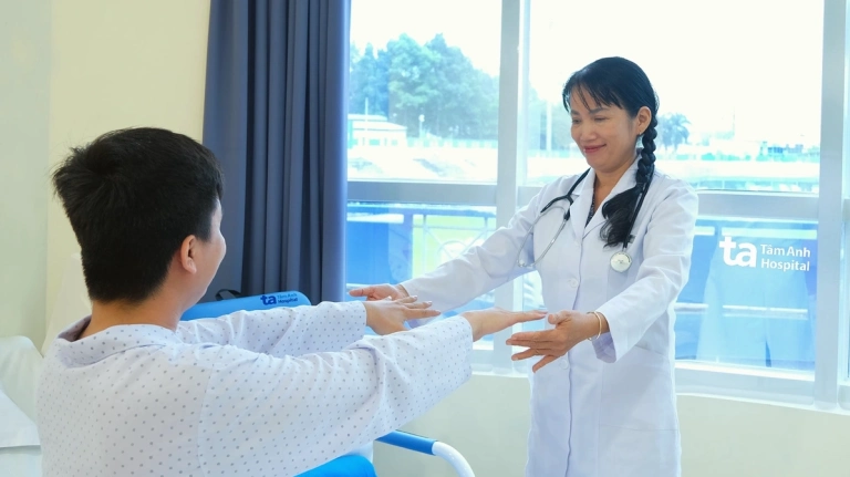 Yoga Cân Bằng Nội Tiết Tố Nữ: Hướng Dẫn Từ Chuyên Gia