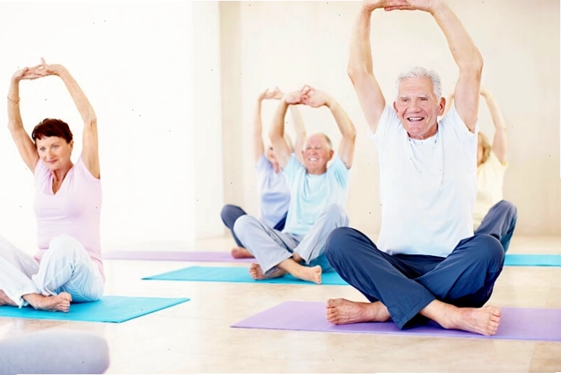 Yoga cho người cao tuổi giúp cơ thể dẻo dai và sống thọ hơn