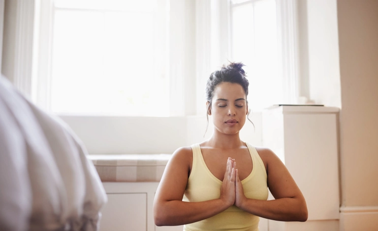 Yoga Cho Phụ Nữ: Bí Quyết Cân Bằng Sức Khỏe Thể Chất và Tinh Thần