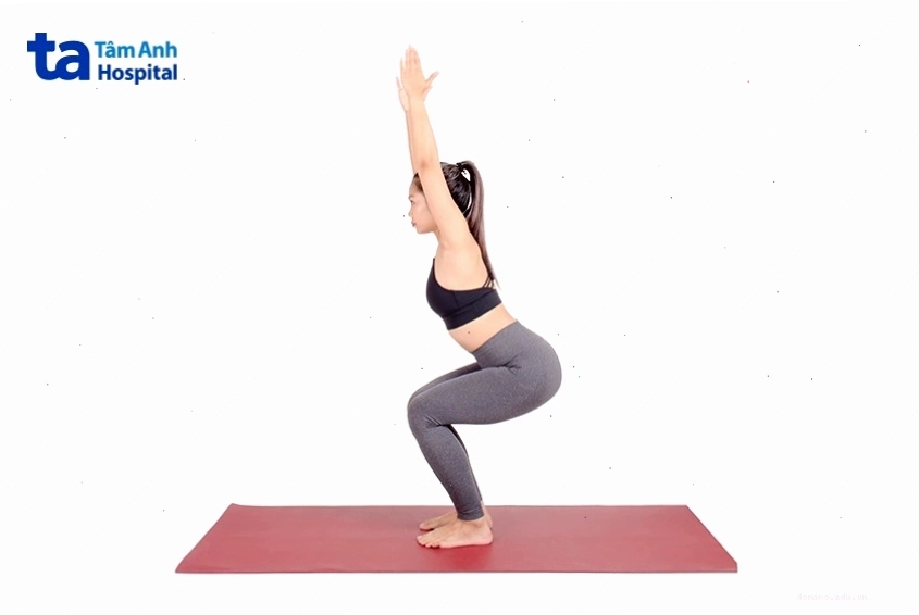 Yoga giúp cơ thể dẻo dai và giảm căng thẳng