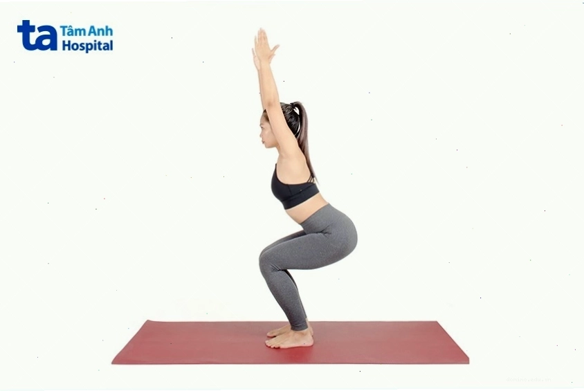 Yoga giúp cơ thể dẻo dai và tinh thần thư thái, hỗ trợ giảm mỡ