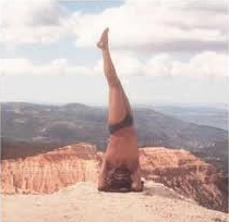 Yoga Iyengar: Phương pháp luyện tập chi tiết cho sức khỏe và sự cân bằng