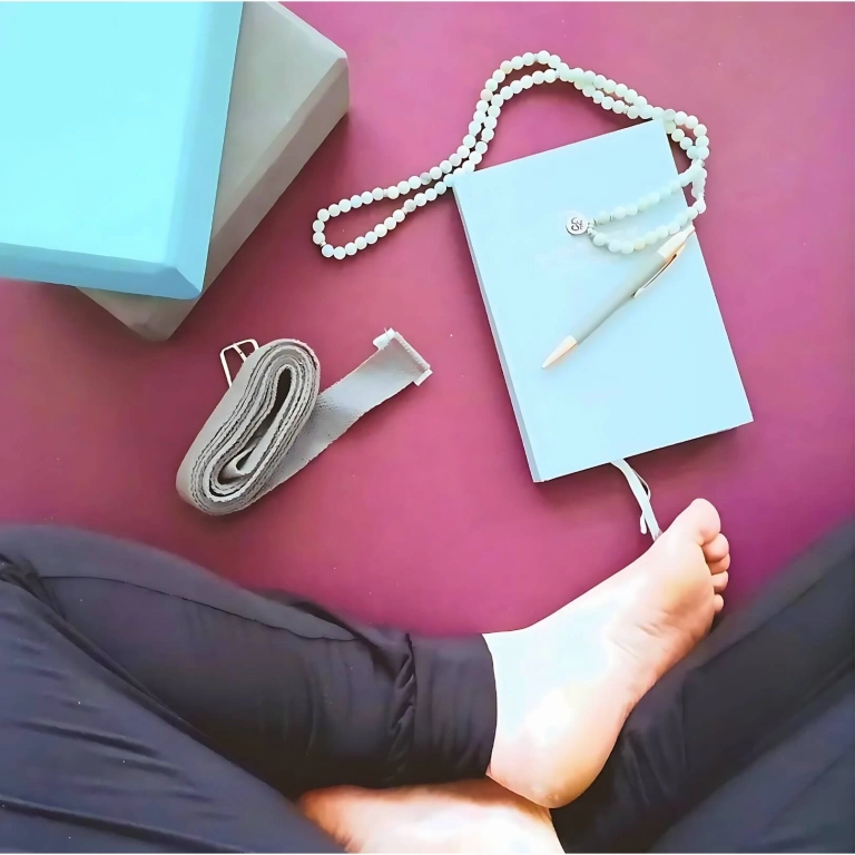 Yoga Journal: Khám phá Lối sống Yoga và Sức khỏe Toàn diện